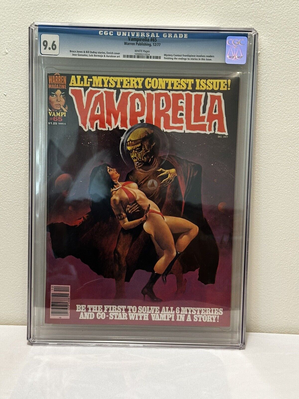 Vampirella 65🔥CGC 9.6🔥WHITE PAGES🔥 Classic Cover Art🔥Extra Bright Copy🔥Rare