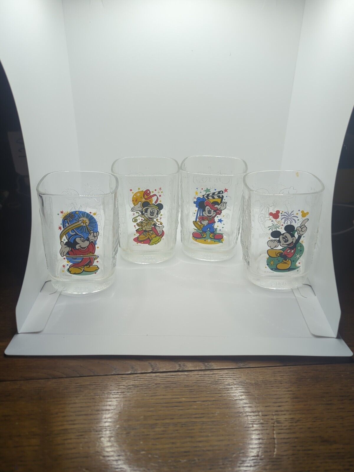 2000 Walt Disney World Celebration McDonalds Mickey Square Glasses Full Set of 4