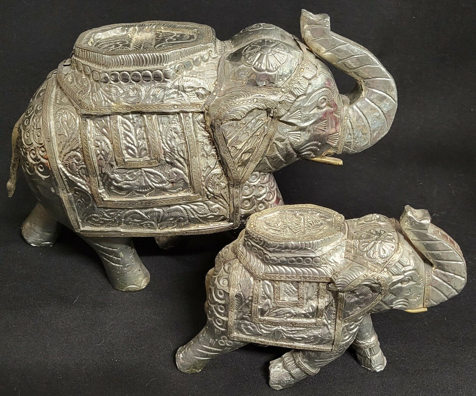 Large Hand Hammered Silver Elephants Set 2 Pachyderms Made in India Detailed