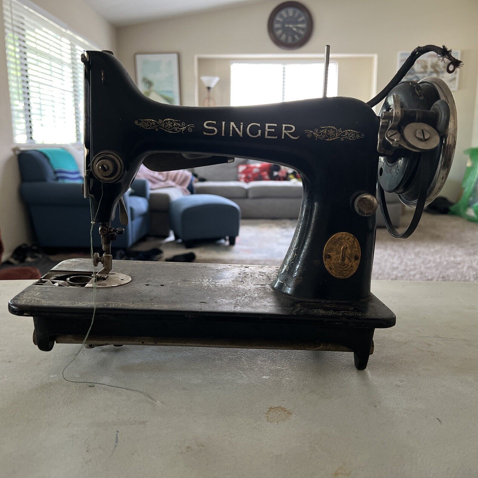 1928 Serial #AC676571 singer sewing machine vintage