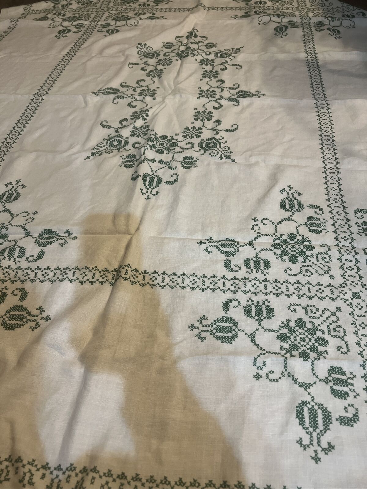 Green Handmade embroidered Rectangular Table cloth 56” x 74”100% cotton Unique
