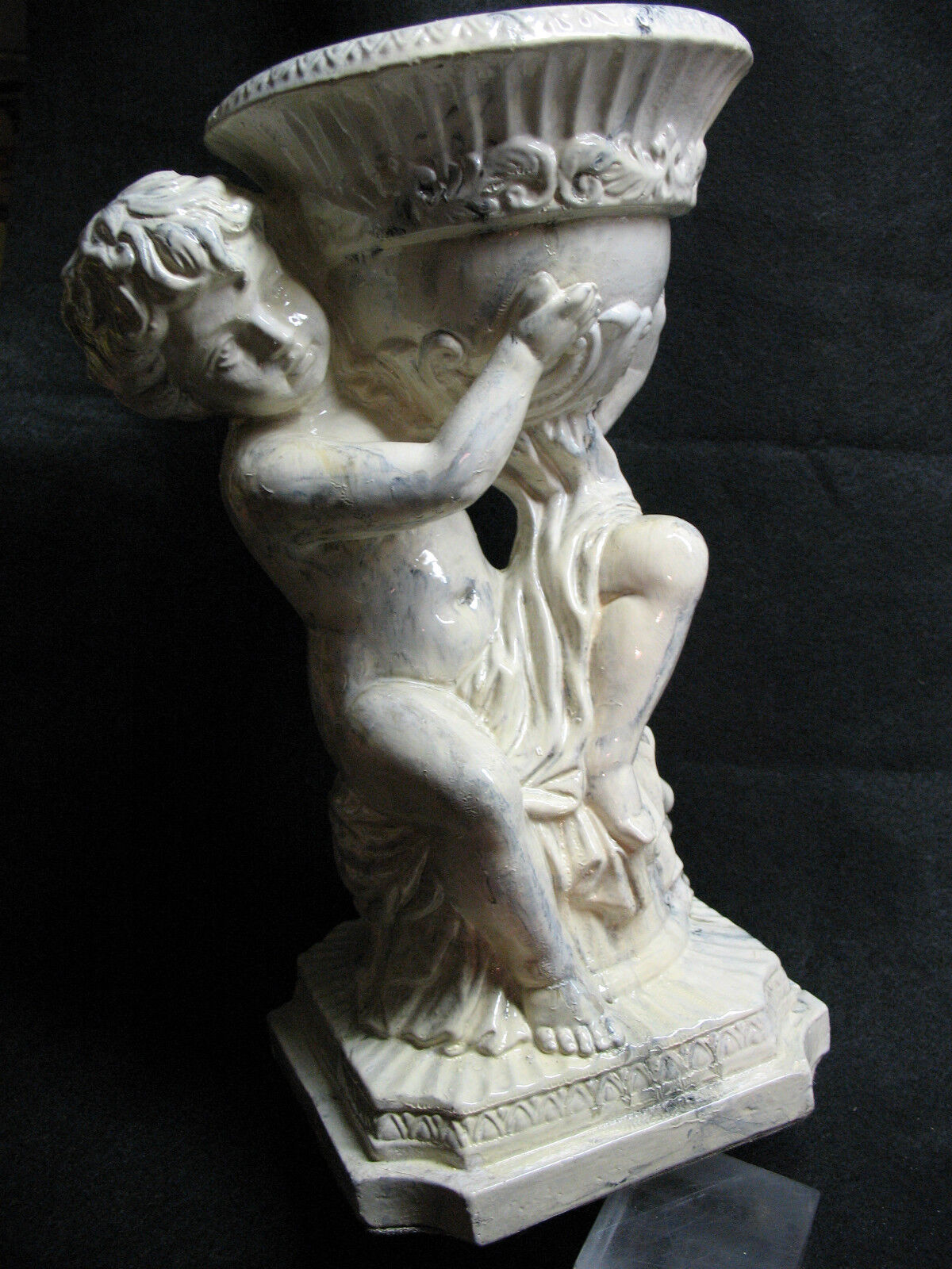 CHERUB VASE  FAUX MARBLE  STATUE PLANTER - 13 \'\' TALL   APPROX  7 .5 LBS NICE