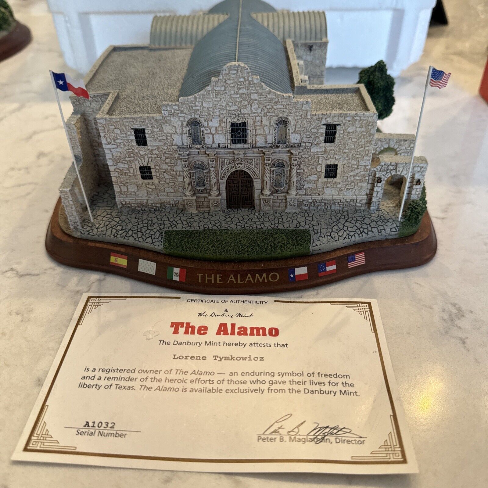 The Danbury Mint The Alamo Diorama Figurine Very Rare With COA