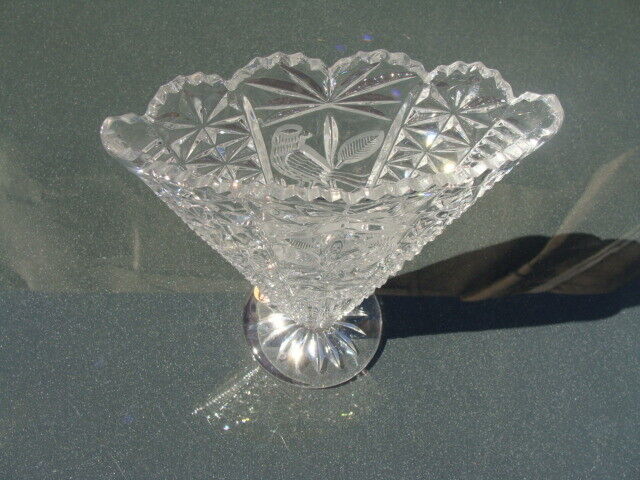 Vintage Hofbauer  Byrdes Clear Crystal  Vase Fan Shape 9\