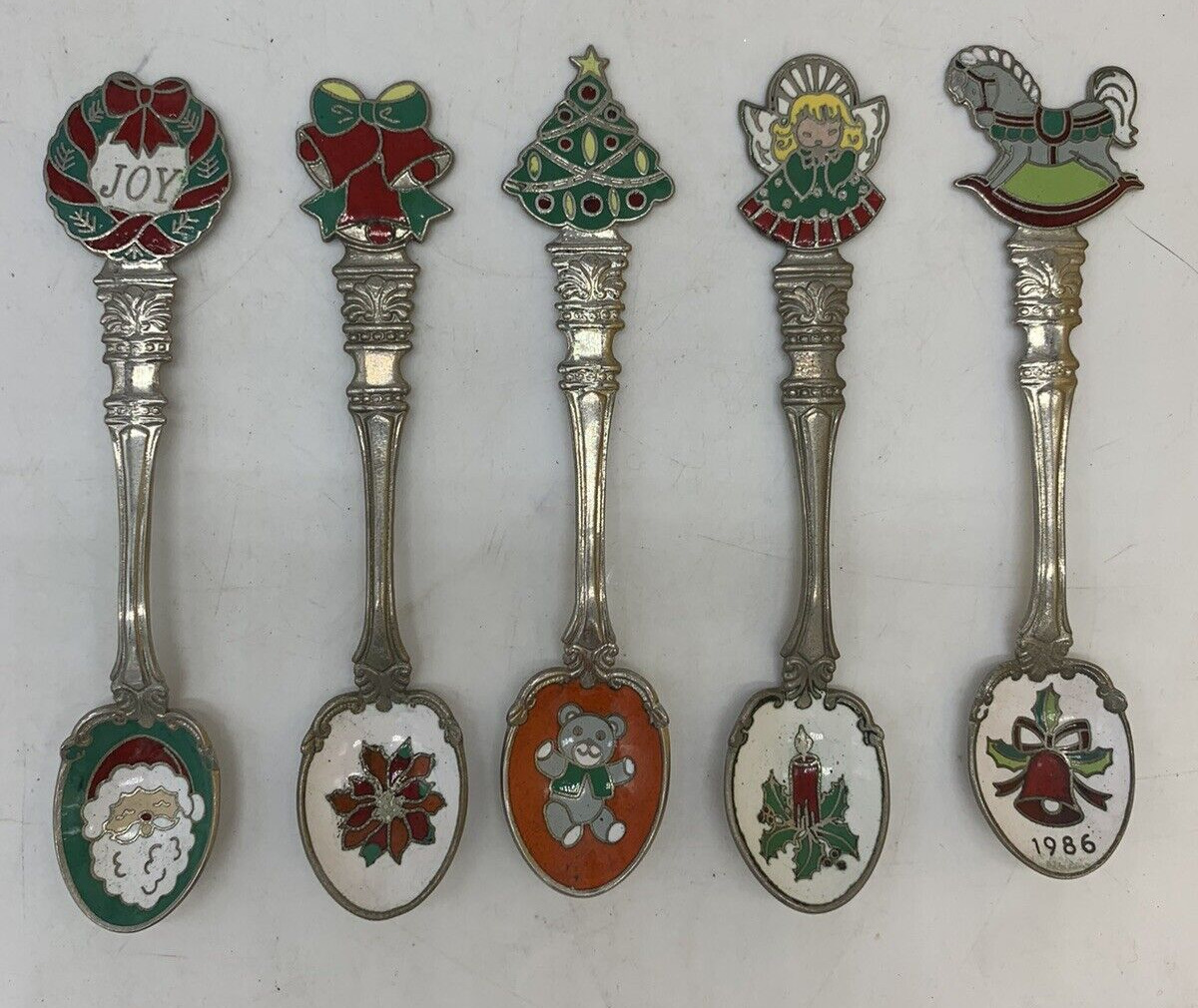 Vintage Santa Claus Christmas Collectible Souvenir Spoons Enameled set of 5
