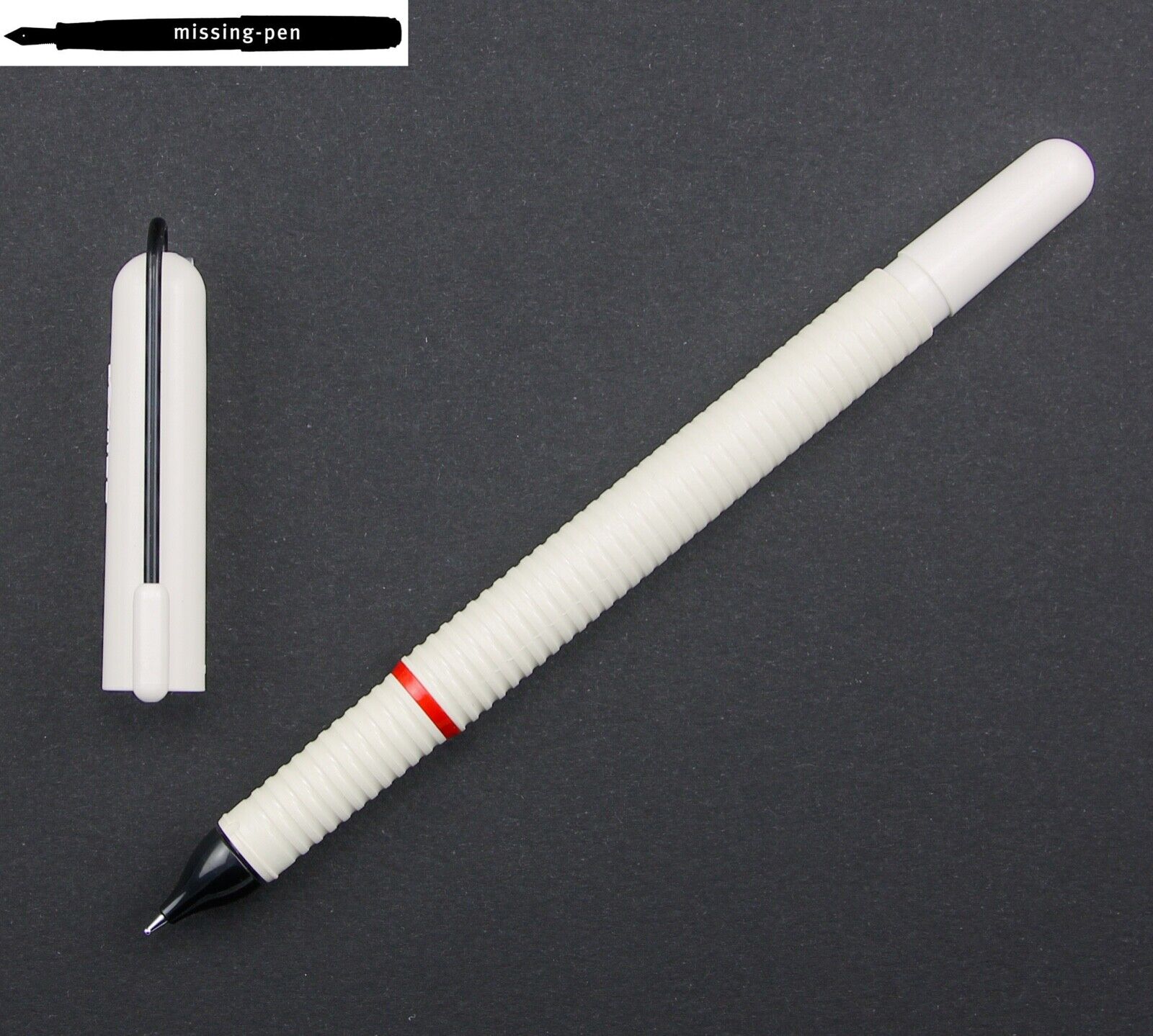 Rotring Older Altro Cartridges Fountain Pen in White with Tubular - nib