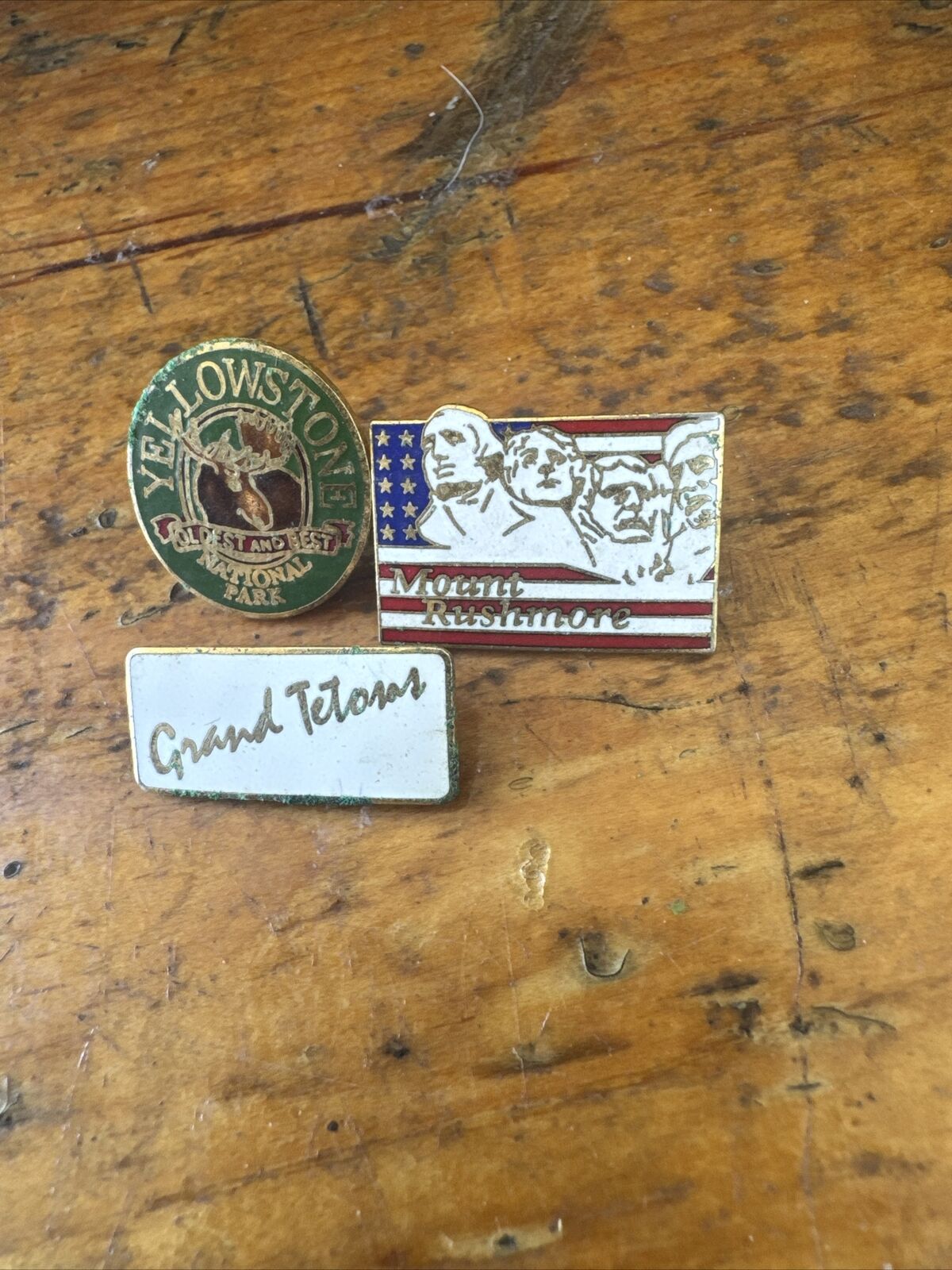 Vintage Pins Mount Rushmore Yellowstone Grand Tetons Lot Of 3