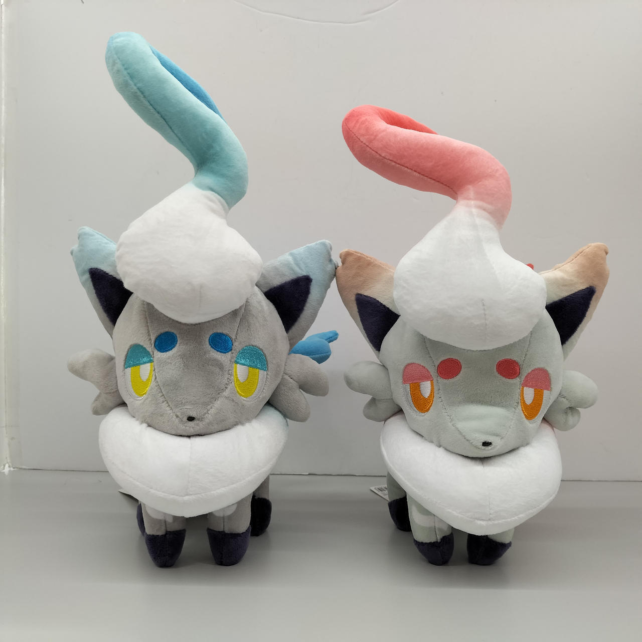 Pokemon Co., Ltd. Jade Zoroa Different Colors Set Of 2 Center Plush Toy