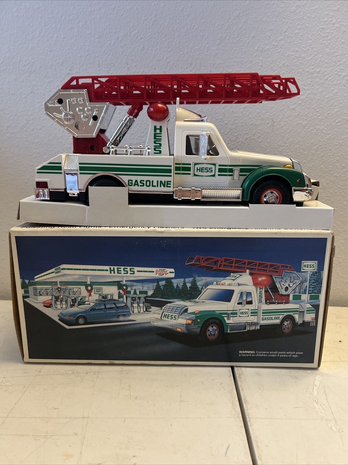 1994 Hess Rescue Truck Empty Box BRAND NEW from PRIVATE COLLECTION