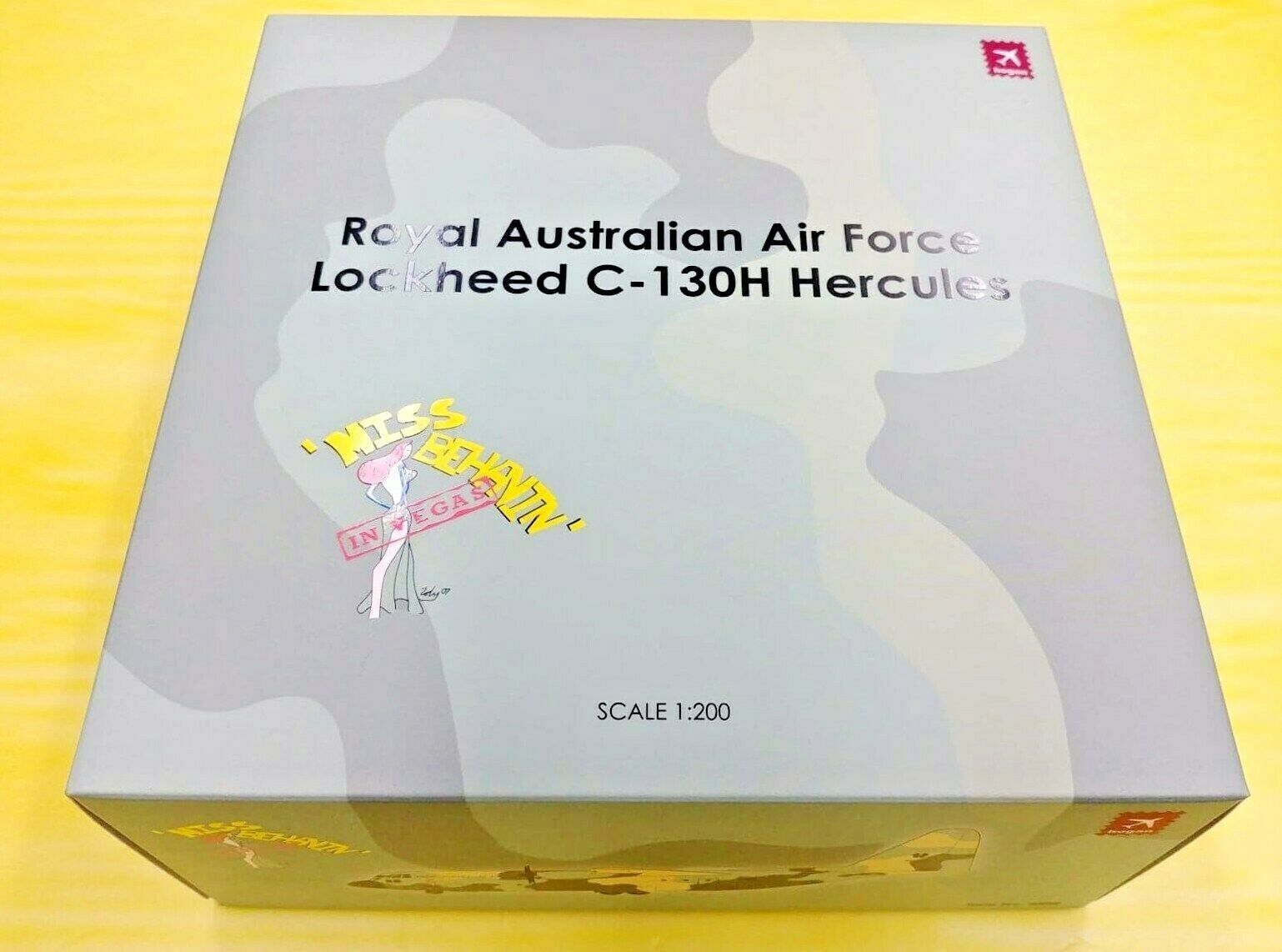 Hogan Wings 1:200 5590 RAAF Royal Australian Air Force C-130 A97-006 - Model