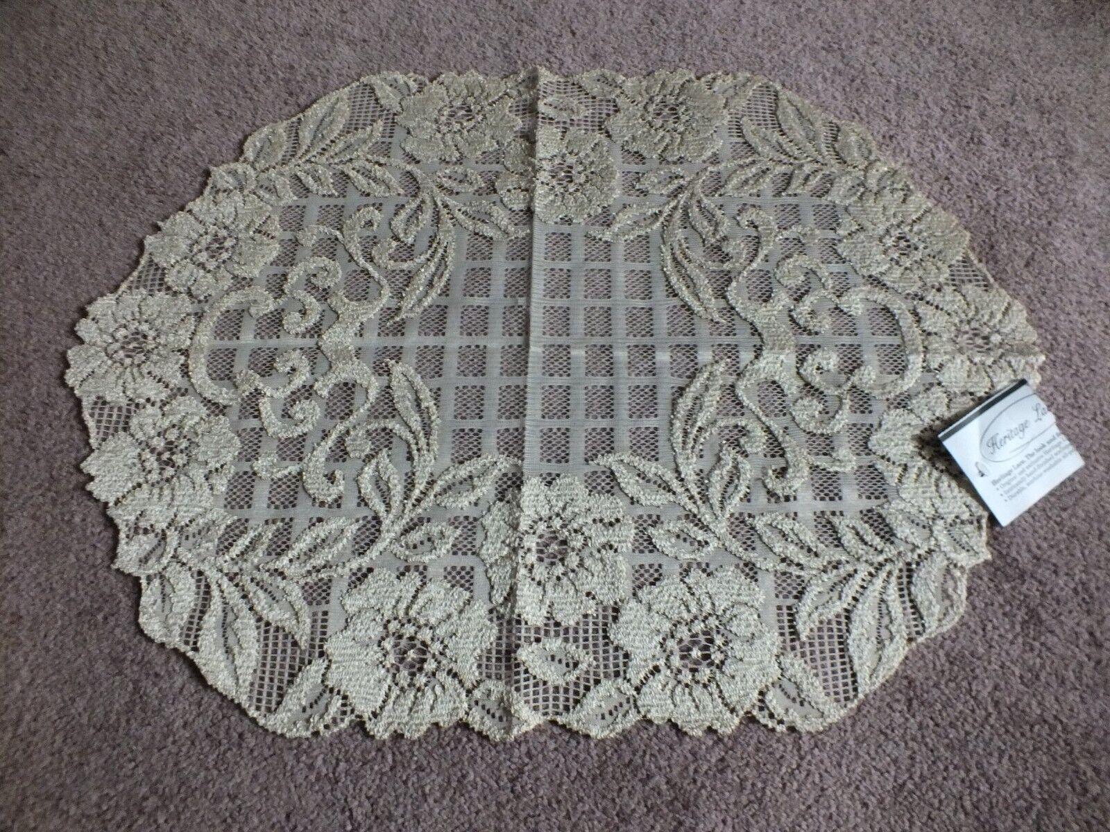 Beautiful Heritage Lace Doily Table Linen Org Tag Linen 14x20 Floral Trellis