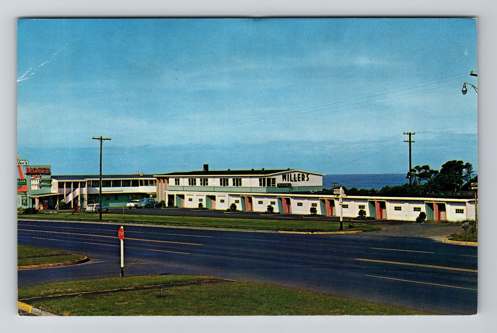 Newport OR-Oregon, Willer's Motor Hotel & Apartments, Vintage Postcard