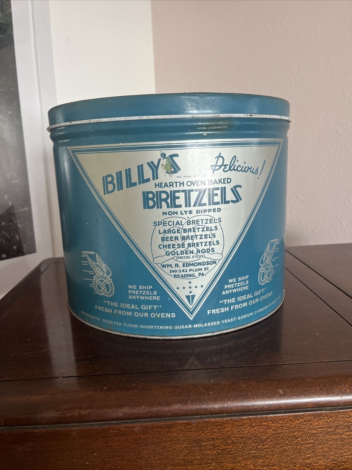 Early Vintage Large Billys Bretzels Pretzel Tin Can Advertising Reading Pa.
