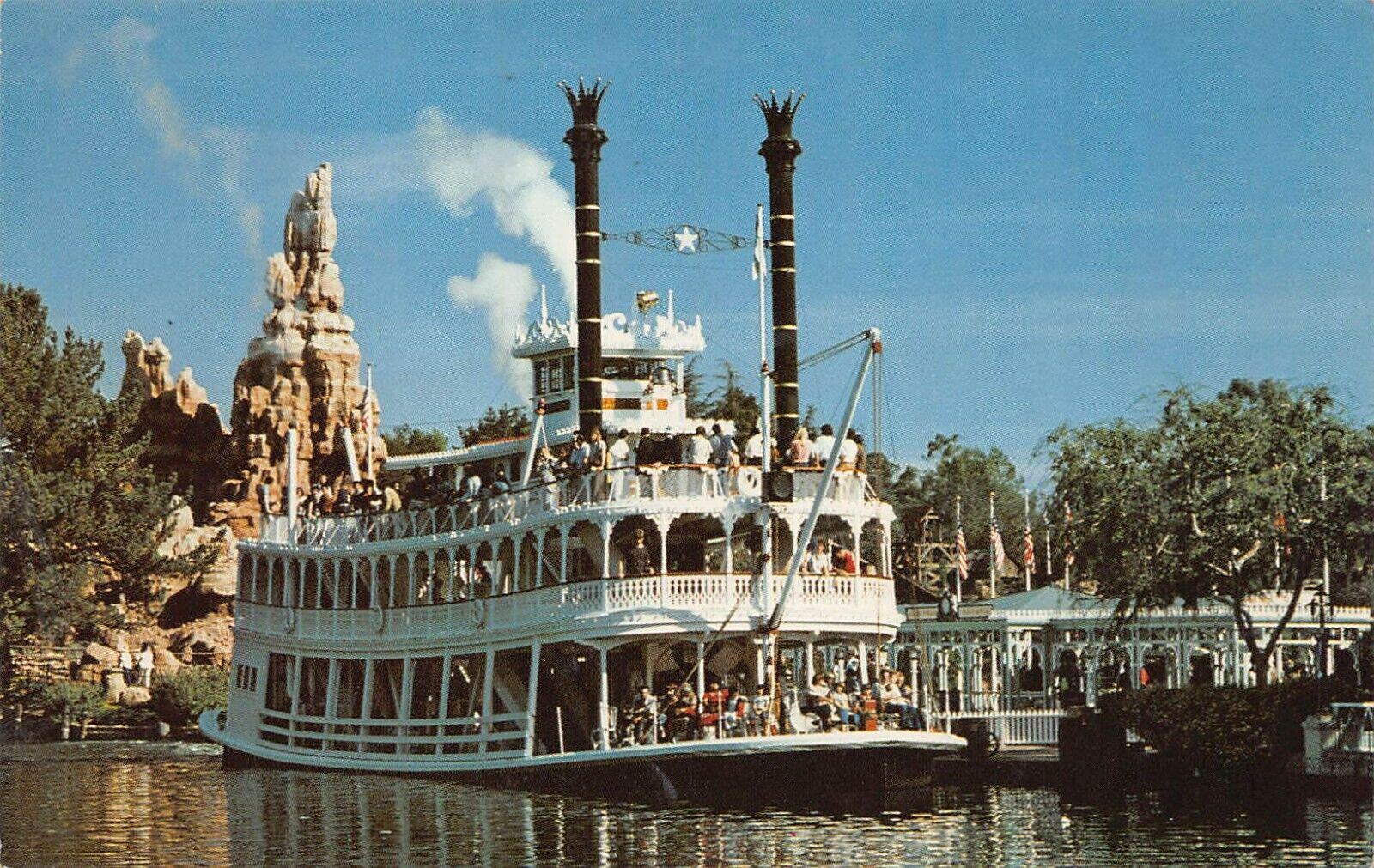 Disney Mark Twain Riverboat Steamer Vessel Ferry Frontierland Vtg Postcard R4
