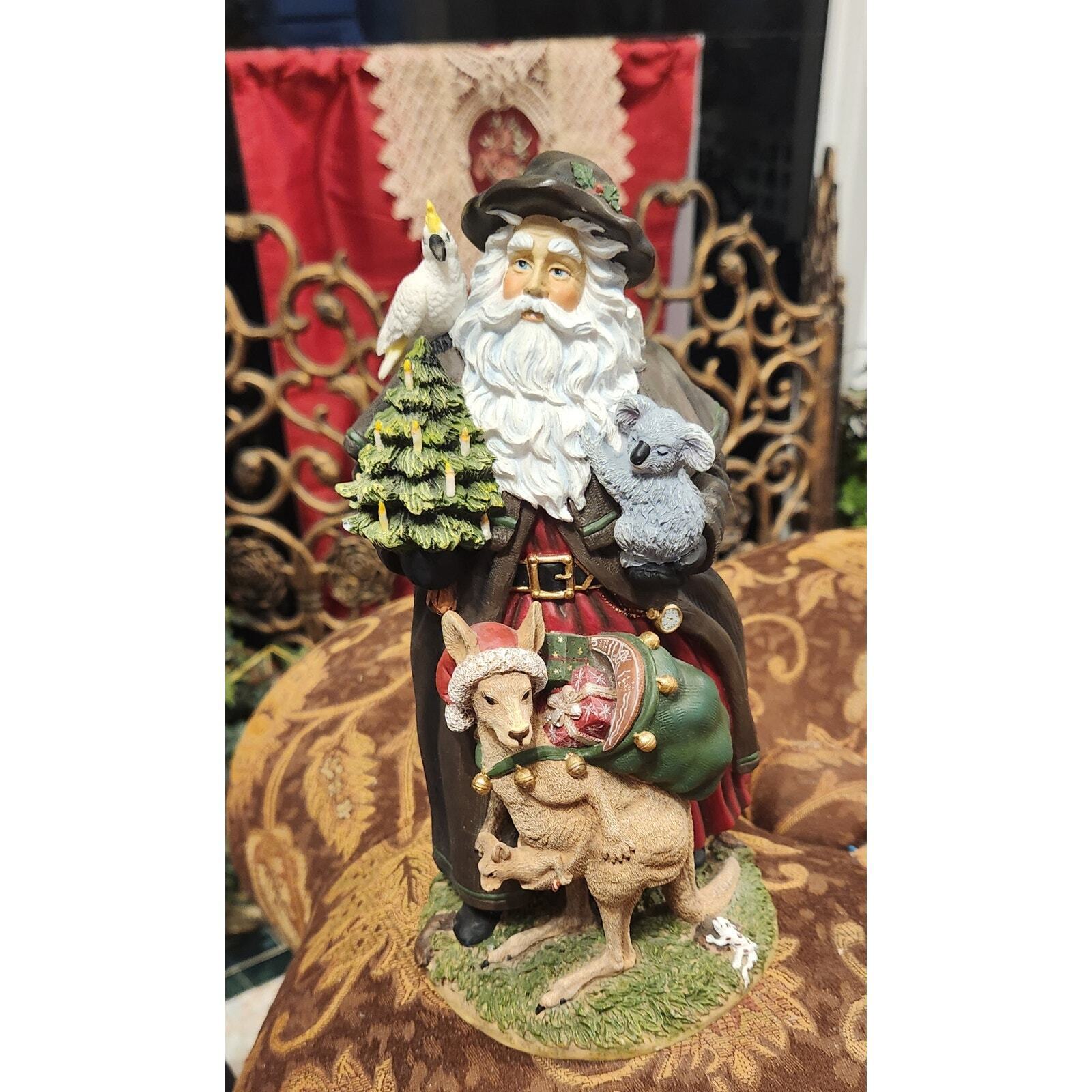Pipka 1996 Aussie Santa Figurine Limited Edition #2782  Memories of Christmas 