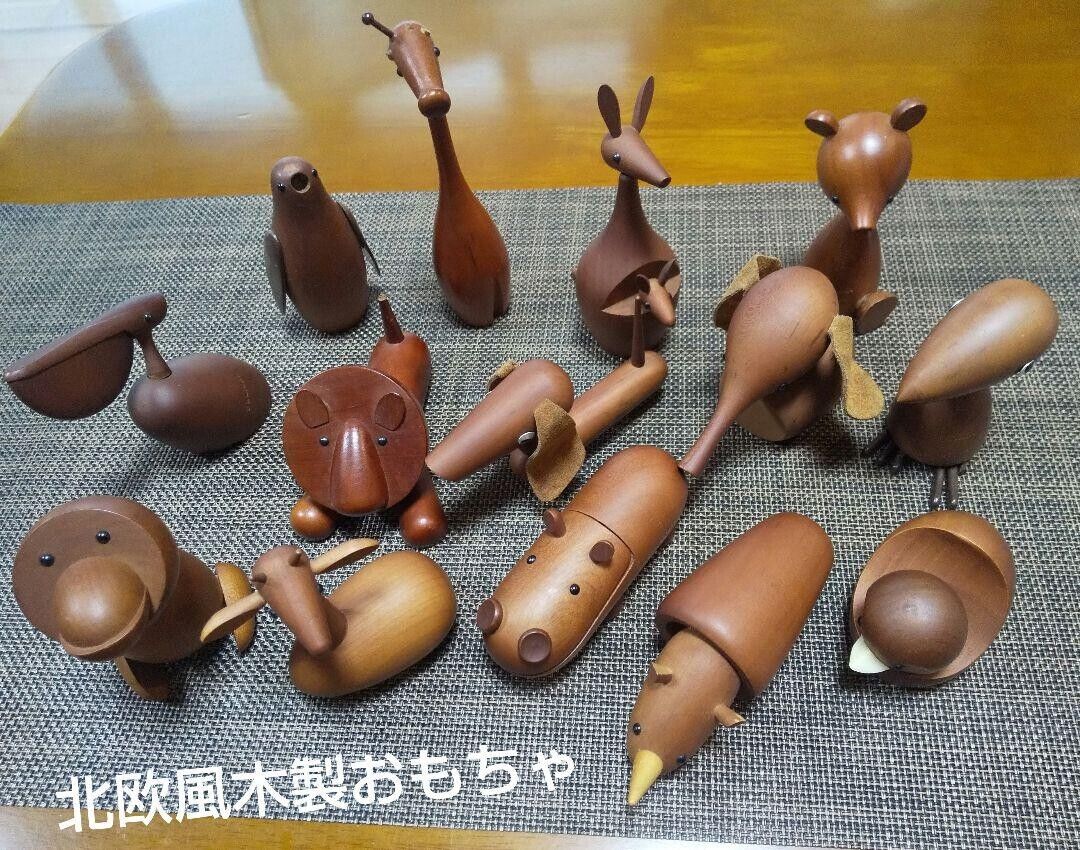 Senshukai Royal Pets set of 14 Interior Wooden Animals Object Doll Used JAPAN