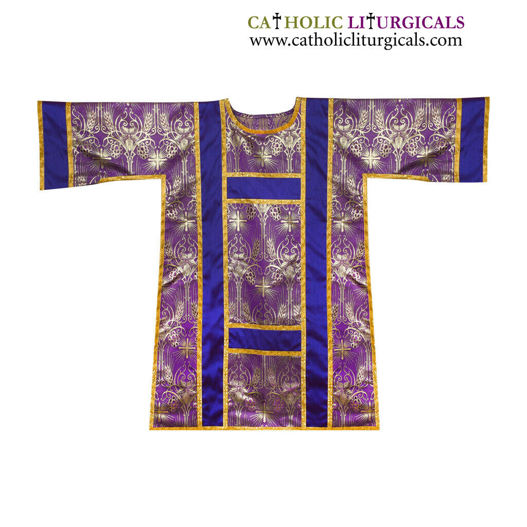 Spanish Dalmatic Metallic Violet vestment with Deacon\'s stole & maniple,chasuble