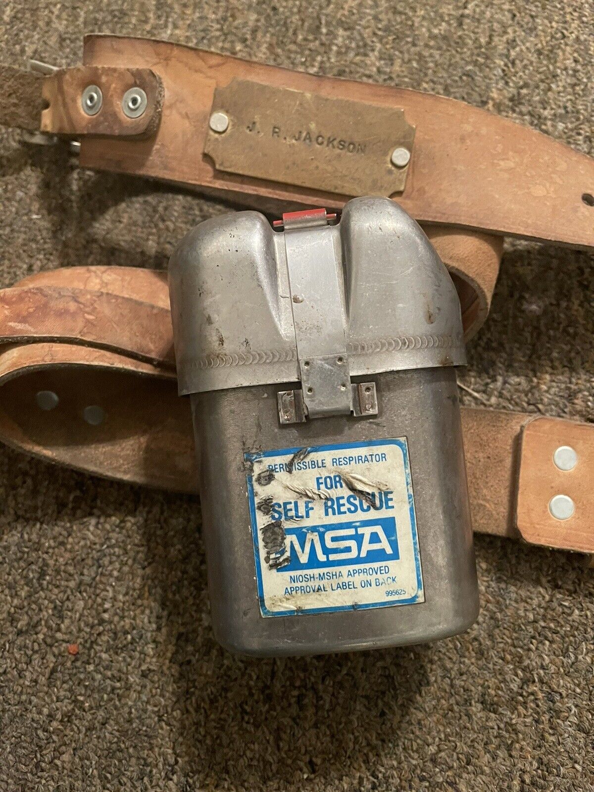 MSA Permissable Respirator Self Rescue W65 with belt