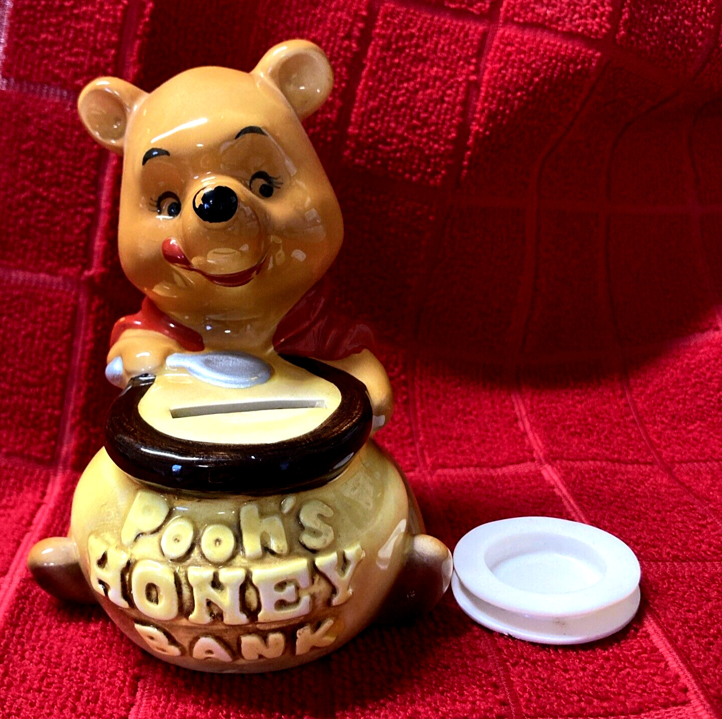 Vintage Walt Disney Productions Pooh\'s Honey Bank Piggy Bank JAPAN VINTAGE RARE