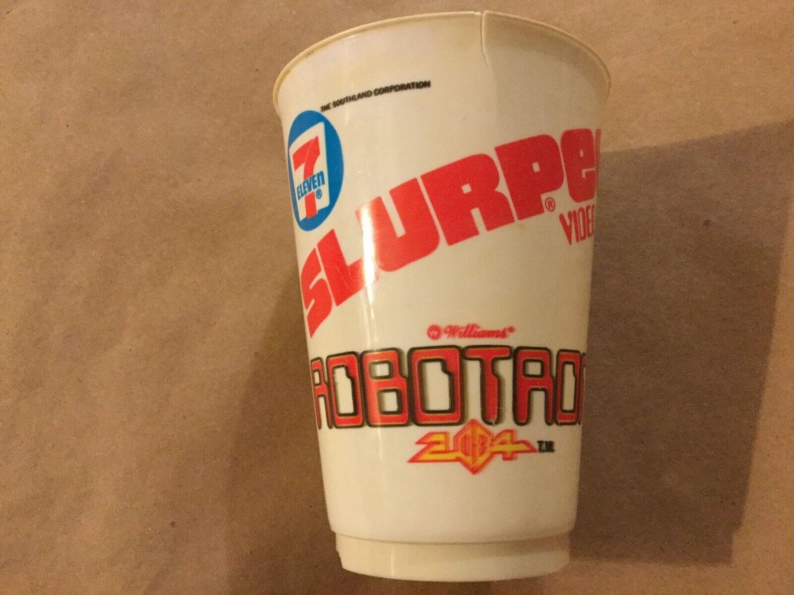 Vintage Small Damaged Plastic Slurpee Robotron 2084 Cup, 7-11 Video Game 1982