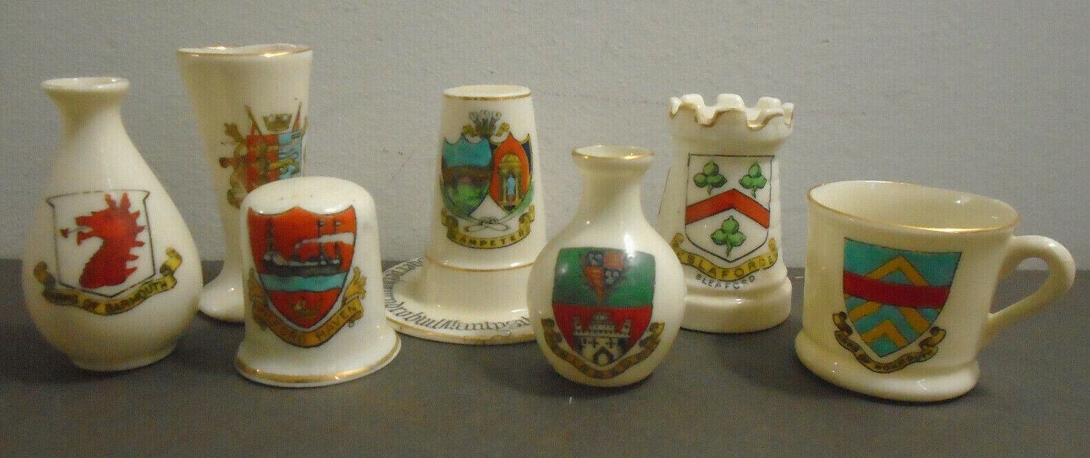 VTG A & S STOKE ON TRENT + W & R STOKE ON TRENT MINIATURE CHINA CREST WARE LOT