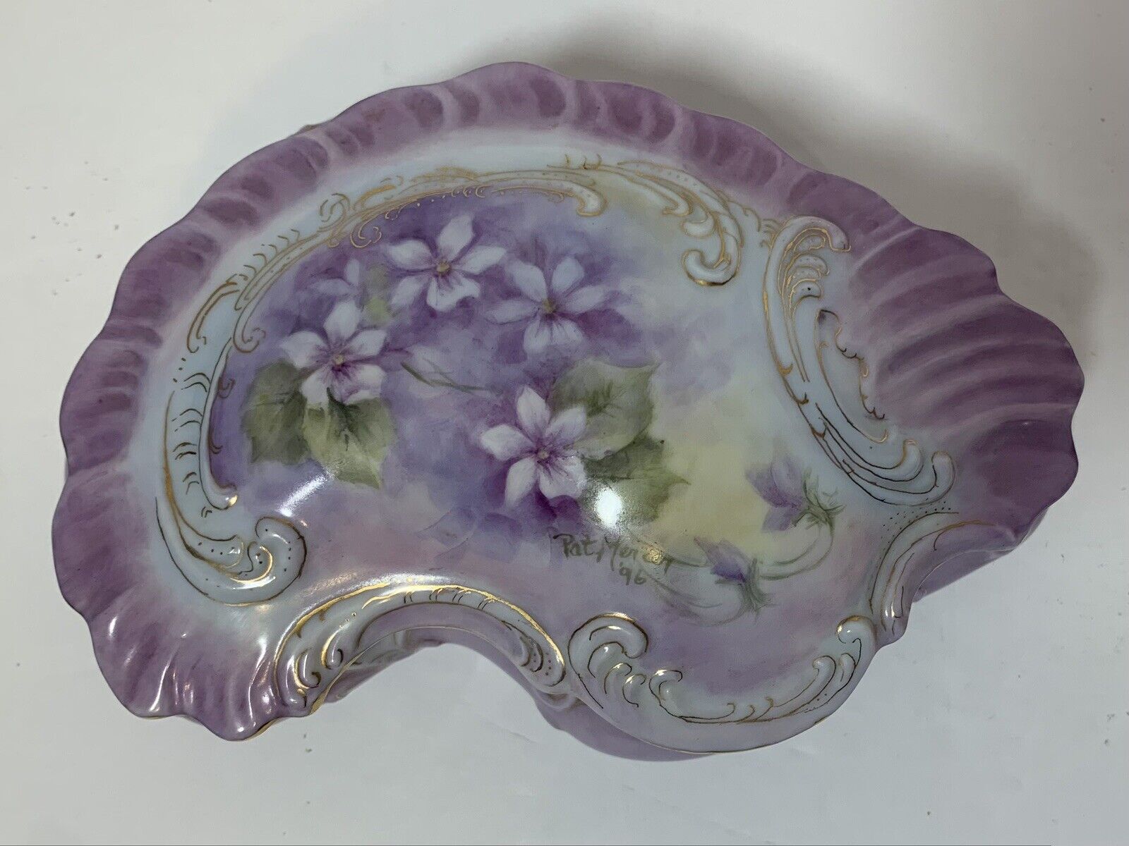 Trinket Vintage Purple Box Hand Painted Floral & Design Signed By B. Dyer RI