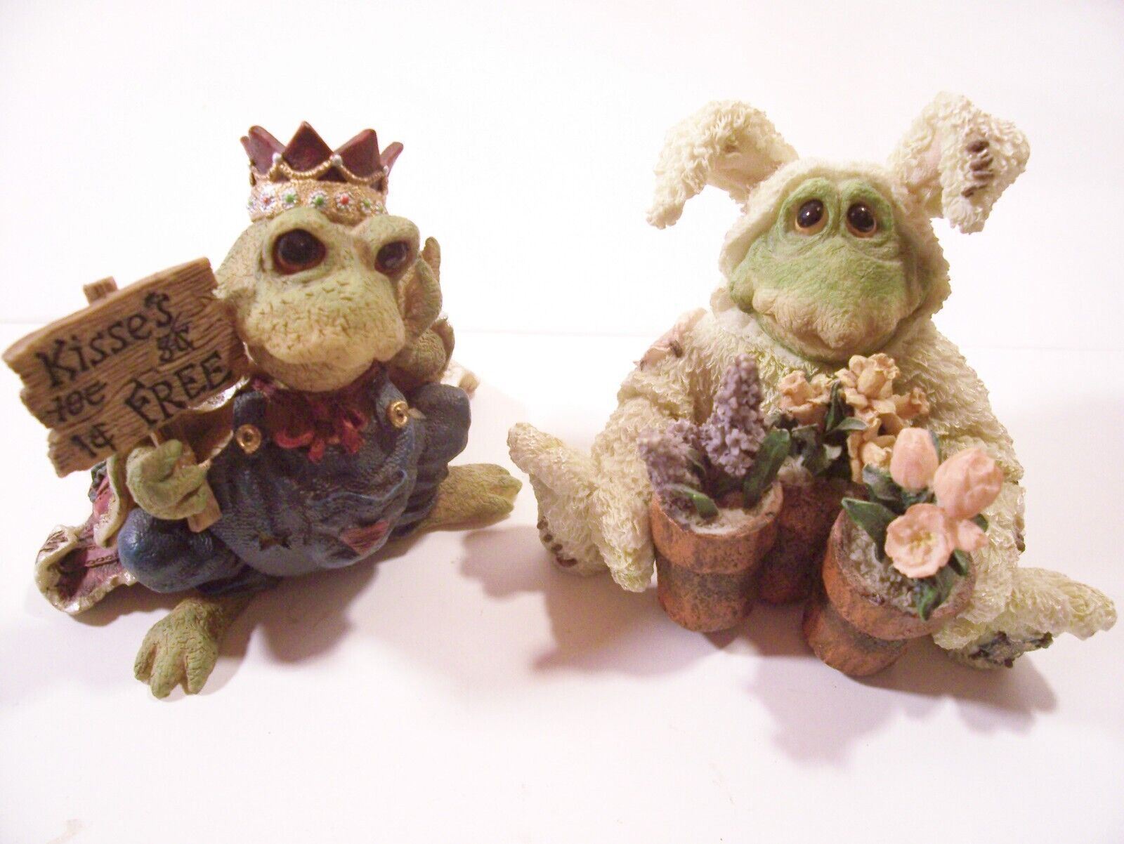 2 Frog Figurine  Boyds Wee Folkstone Prince of Tales Jeremiah Bunny