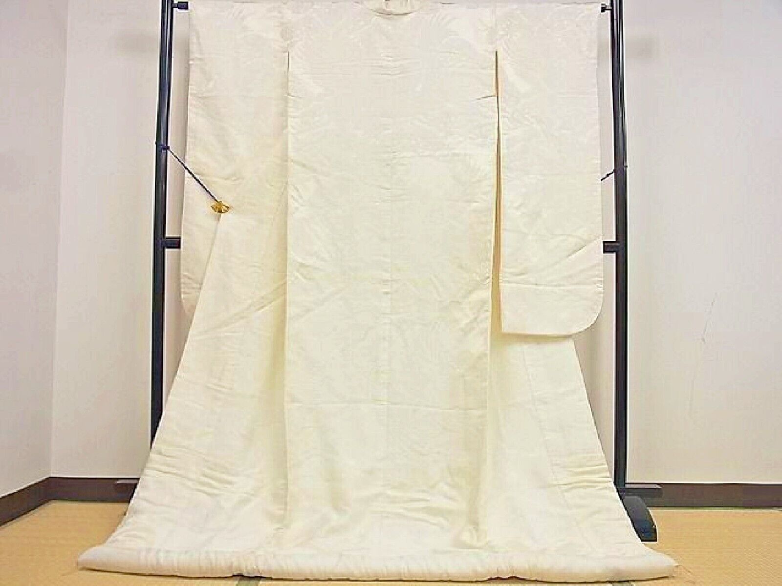 Japanese Kimono Uchikake Wedding Pure Silk japan 1685