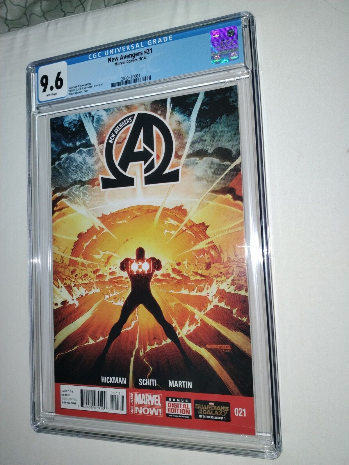 New Avengers #21 (2014, Marvel Comics) CGC 9.6