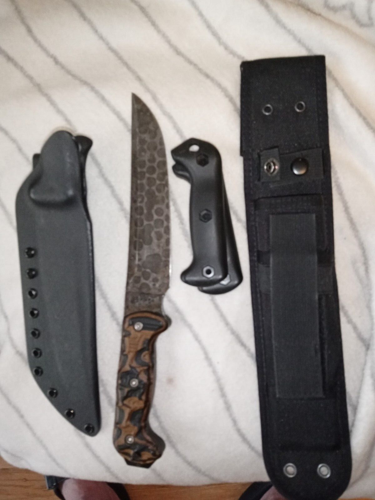 Ka-Bar Becker Knife Discontinued Customized 8\