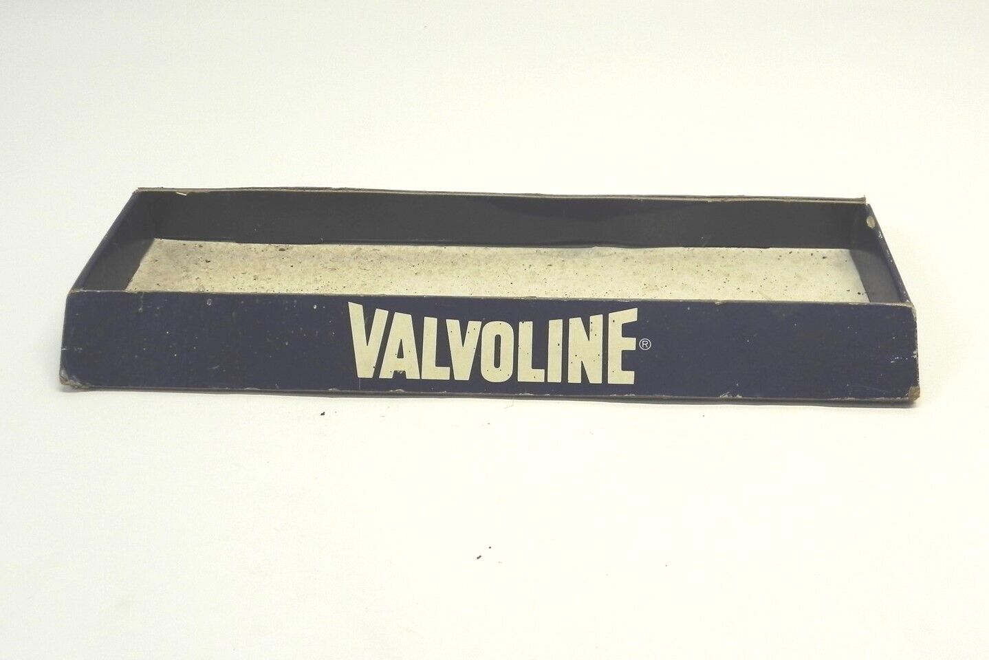 VINTAGE VALVOLINE STORE COUNTERTOP CARDBOARD 4 CAN DISPLAY HOLDER PRE-OWNED USED