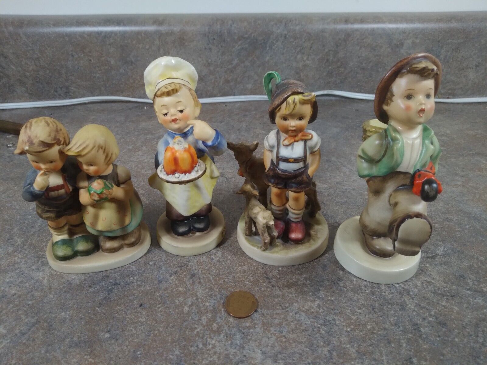 Set of 4 Vintage tmk3 Hummel Figurines 200/0, 79, 128, 220