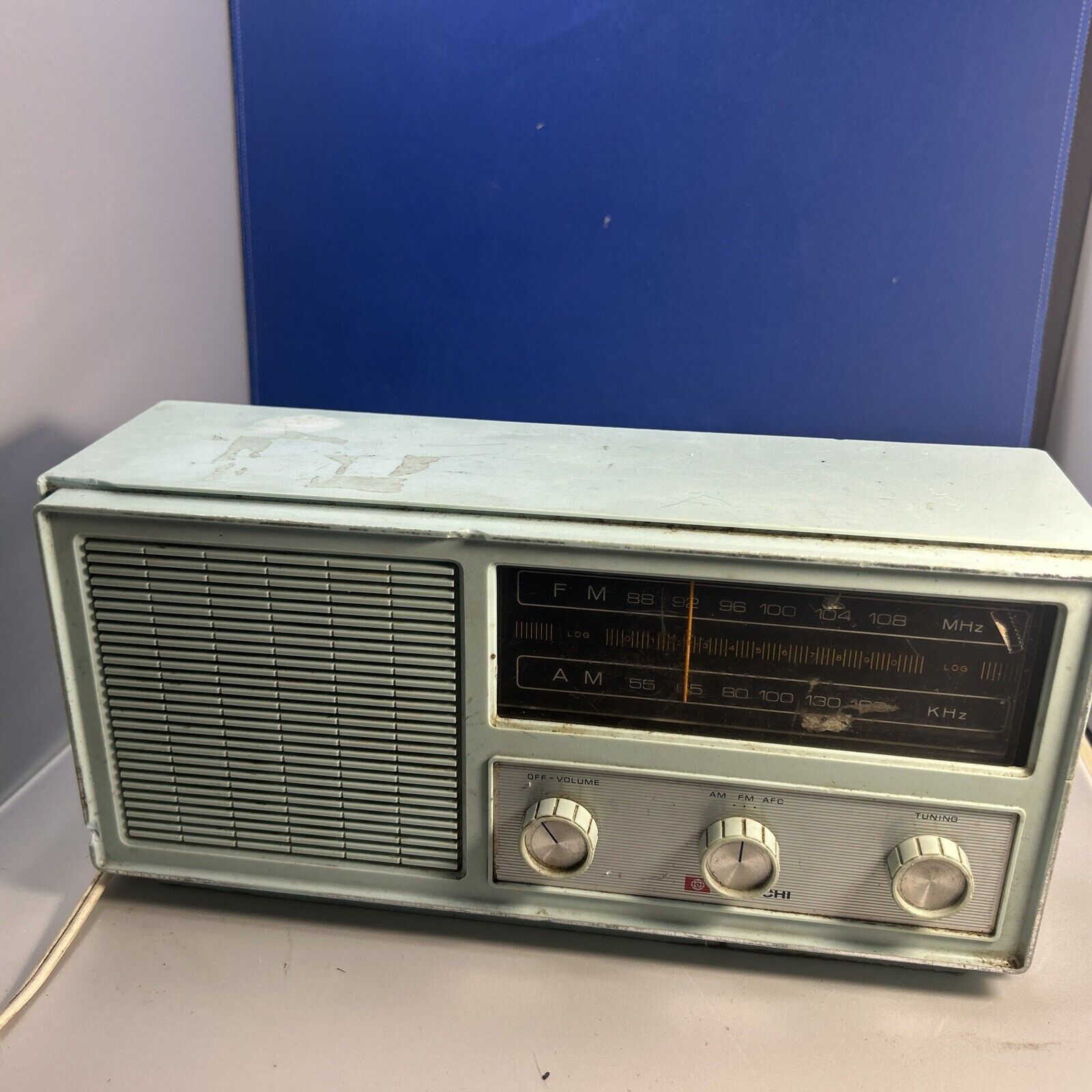 Hitachi AM FM Portable Transistor Vintage Radio K-712h Tested Working