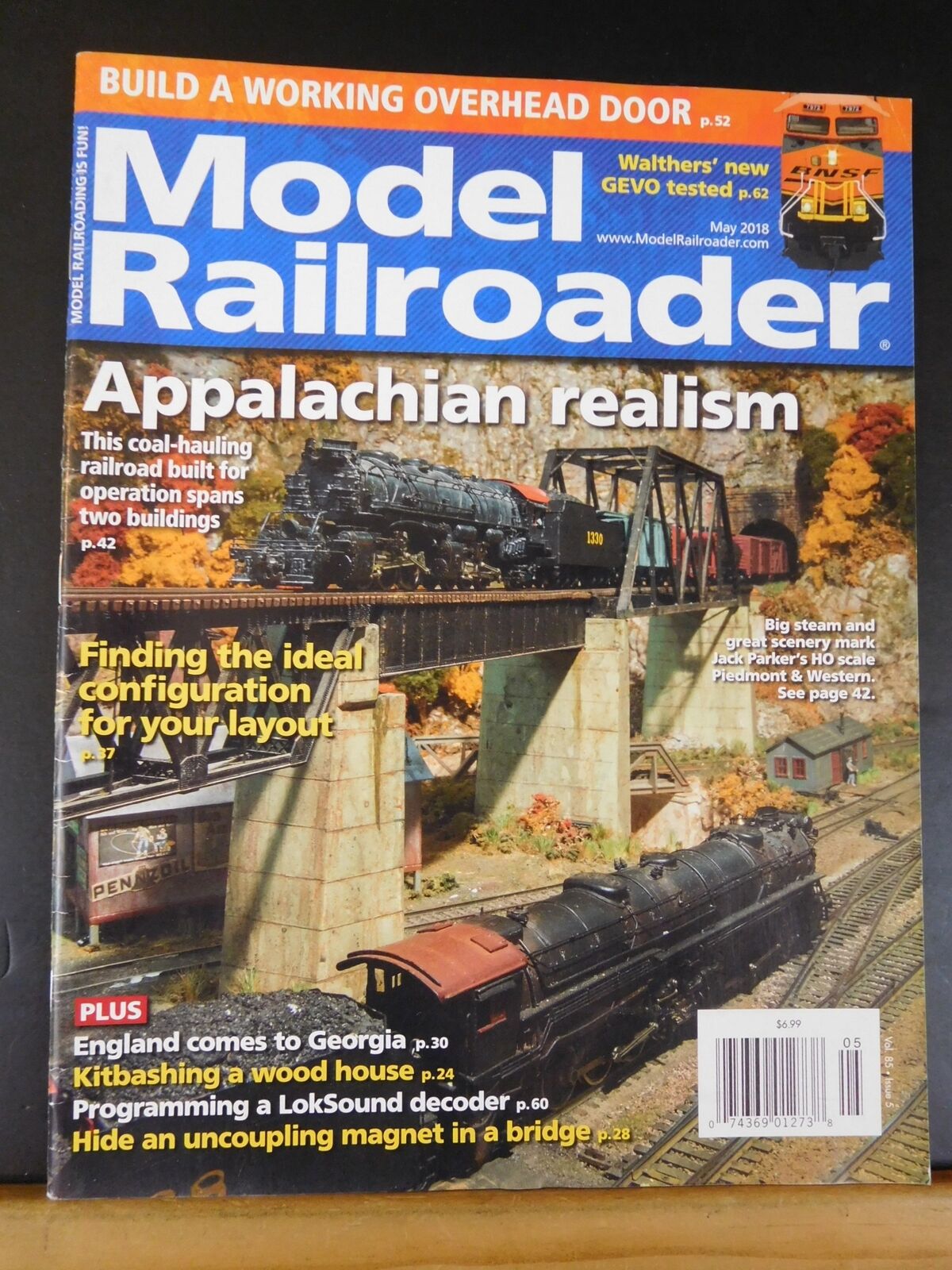 Model Railroader Magazine 2018 May Build working overhead door Appalachian reali