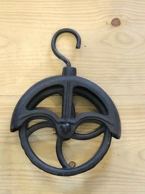 Rustic Cast Iron Hanging Cable Pulley Wheel Hook Farmhouse Country Home Decor 