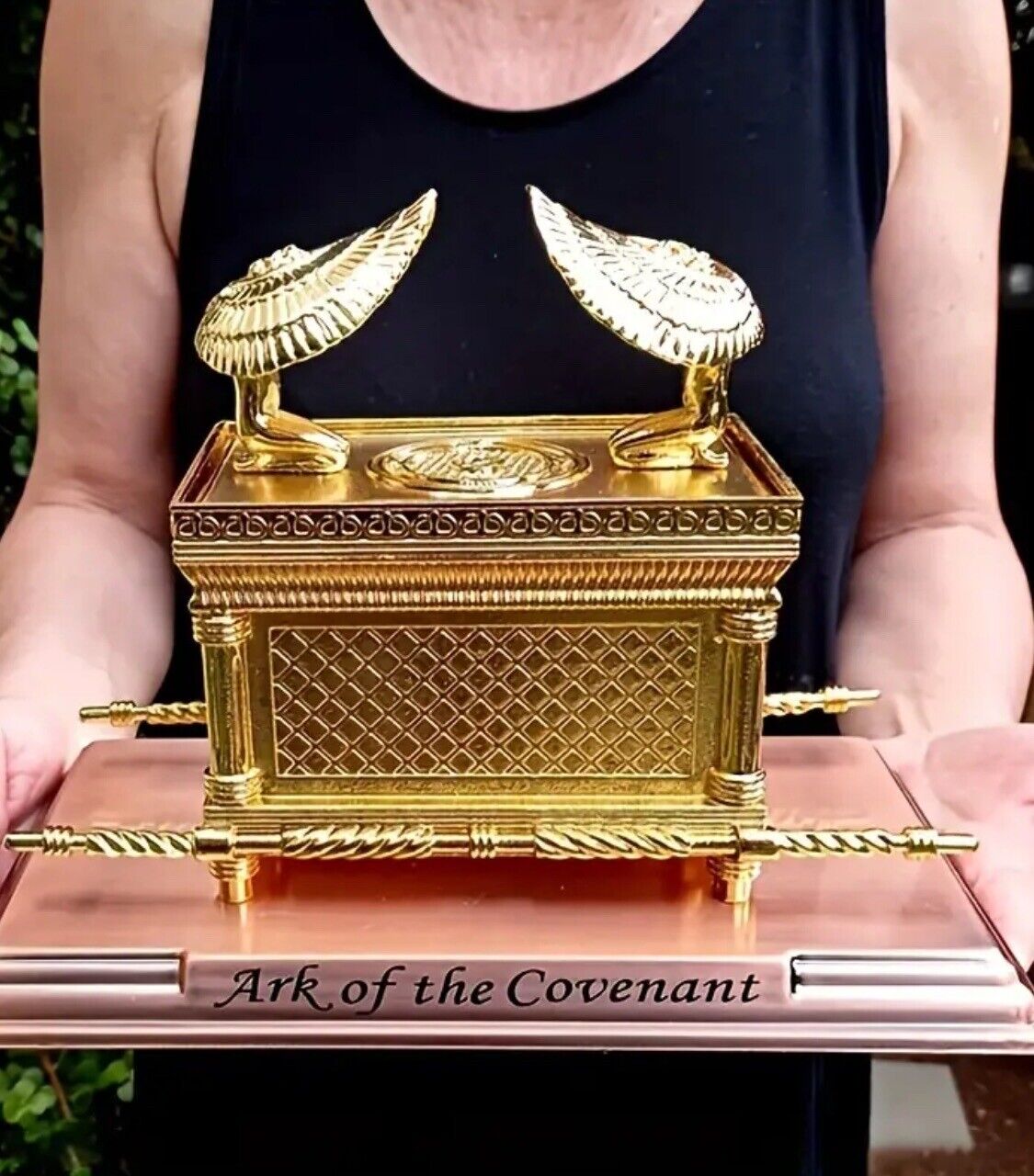 Gold Figurine Ark of the Covenant Stand Jerusalem Replica 11”