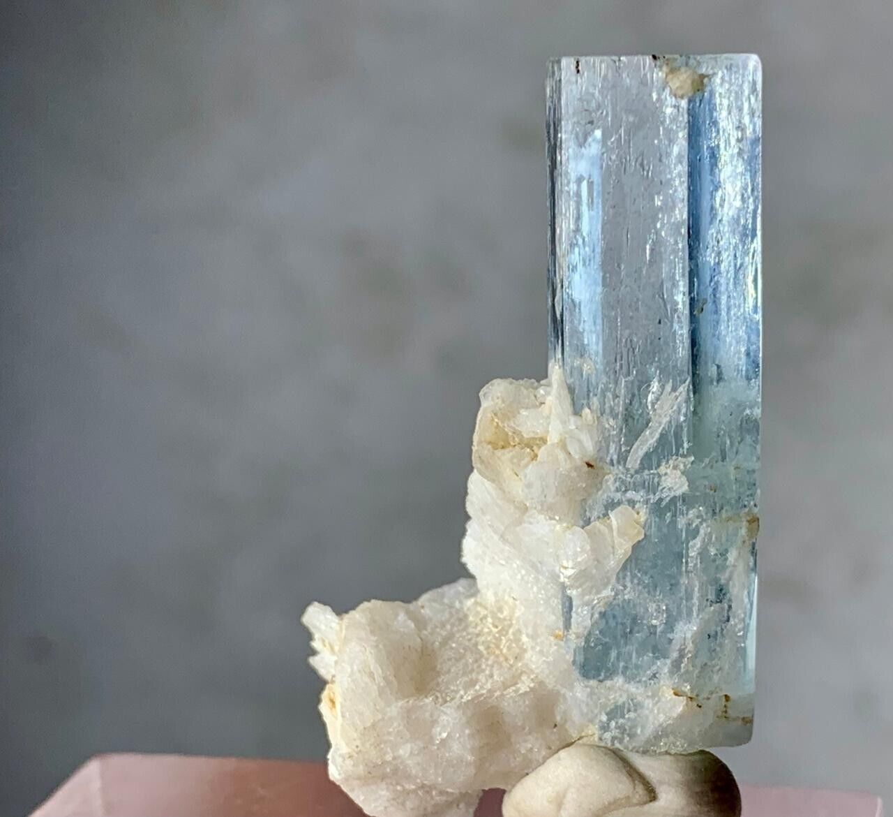 30 Ct Aquamarine Crystal Specimen From Skardu Pakistan