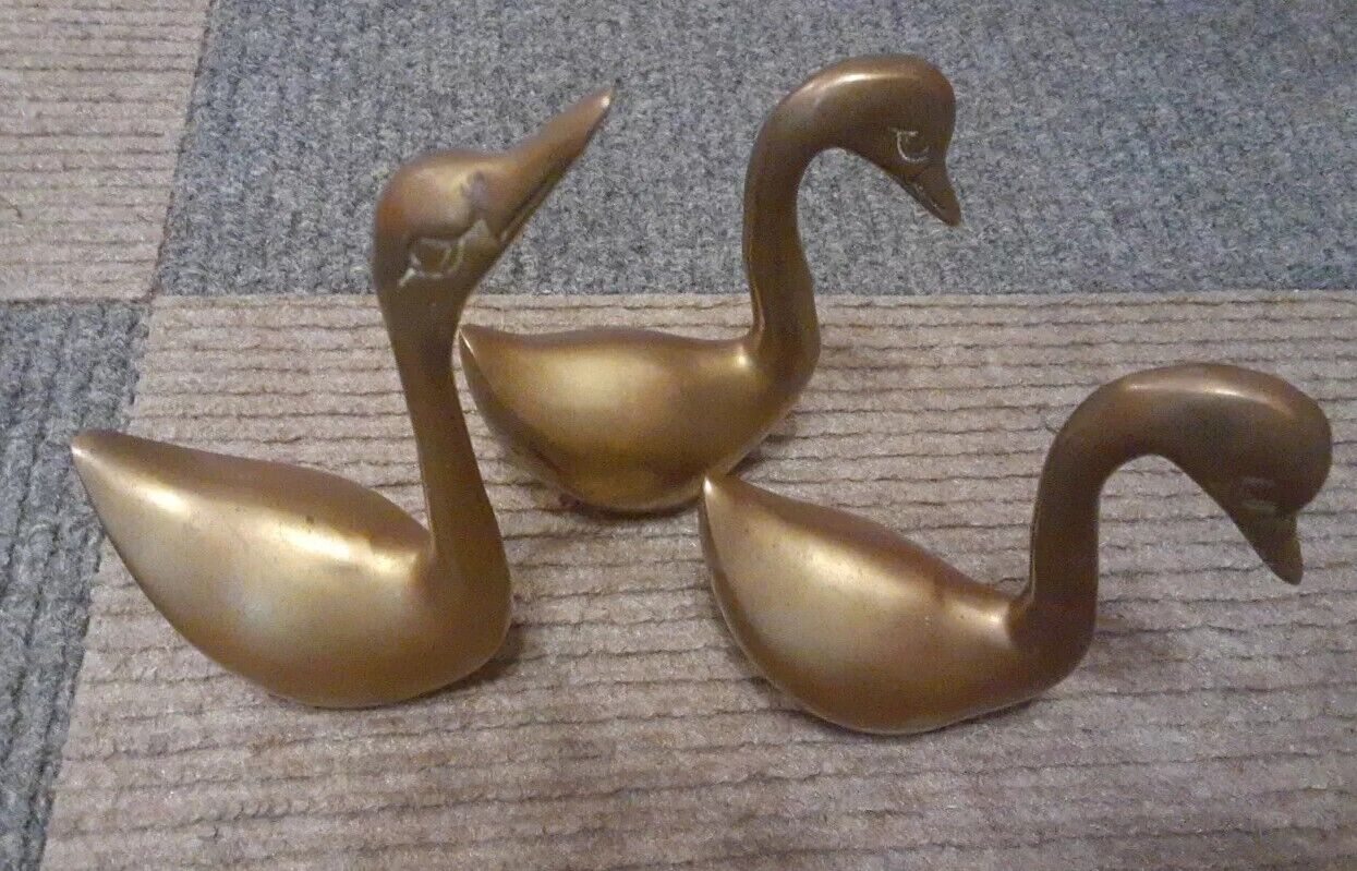 Vintage Set Of 3 Solid Brass Swans Figurines Mid Century Set 3 Made In Korea