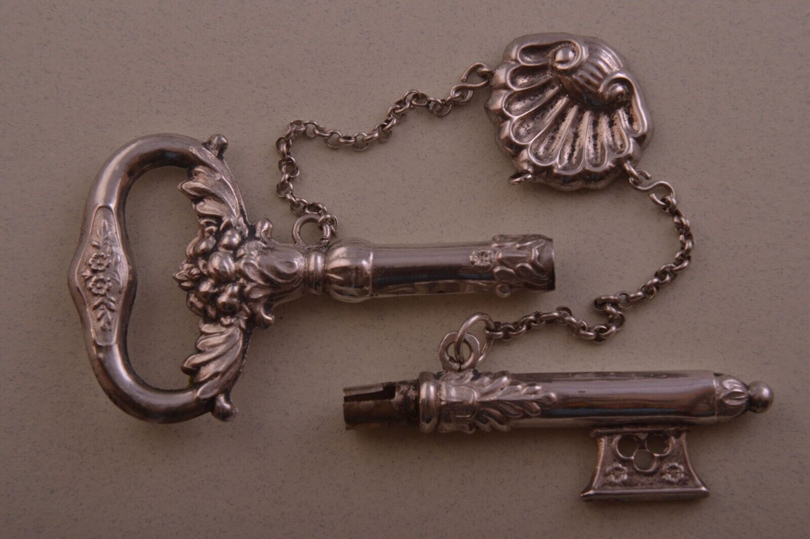 Silver Vintage 2-Piece Ornamental Key