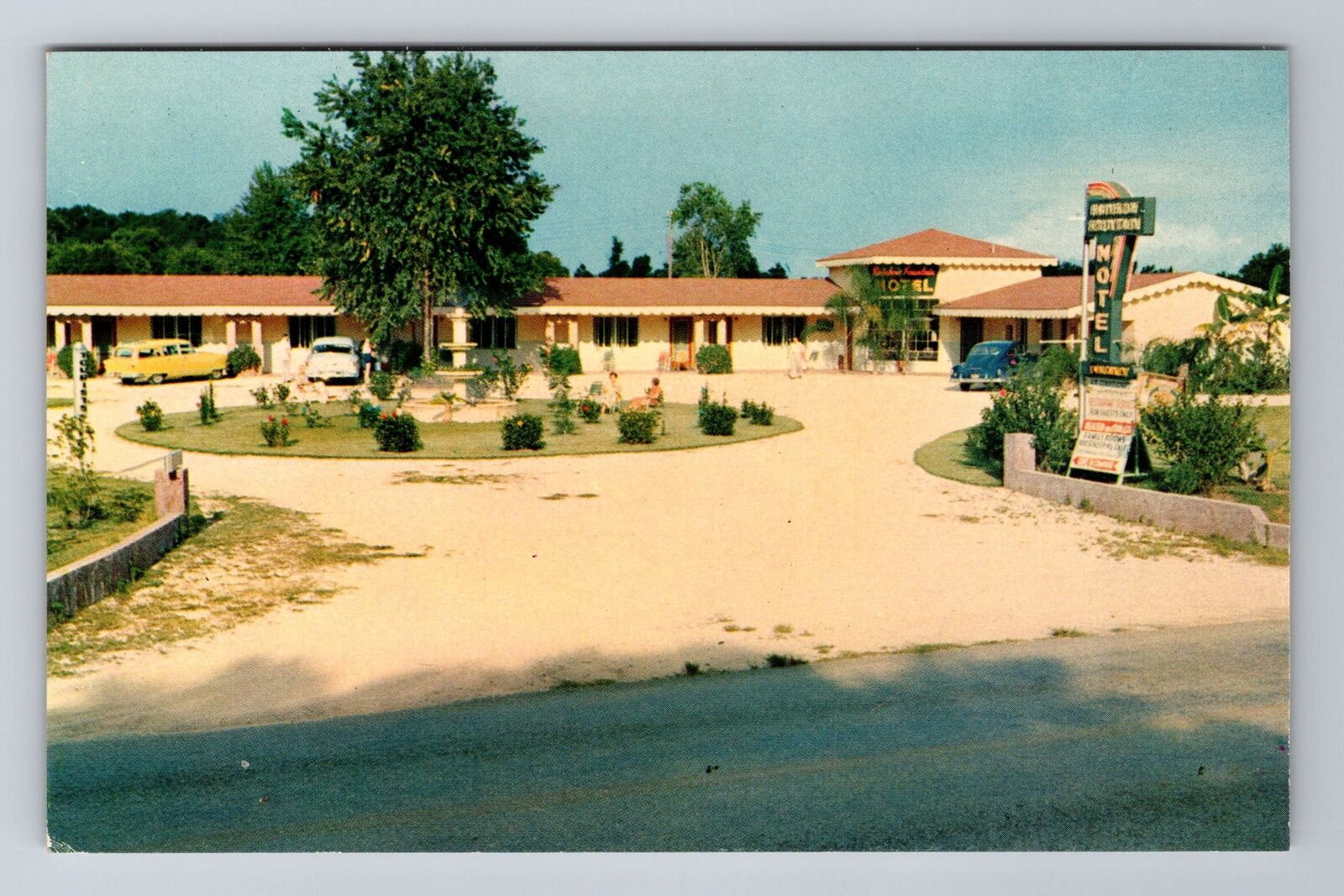 Dade City FL-Florida, Rainbow Fountain Motel, Advertising, Vintage Postcard