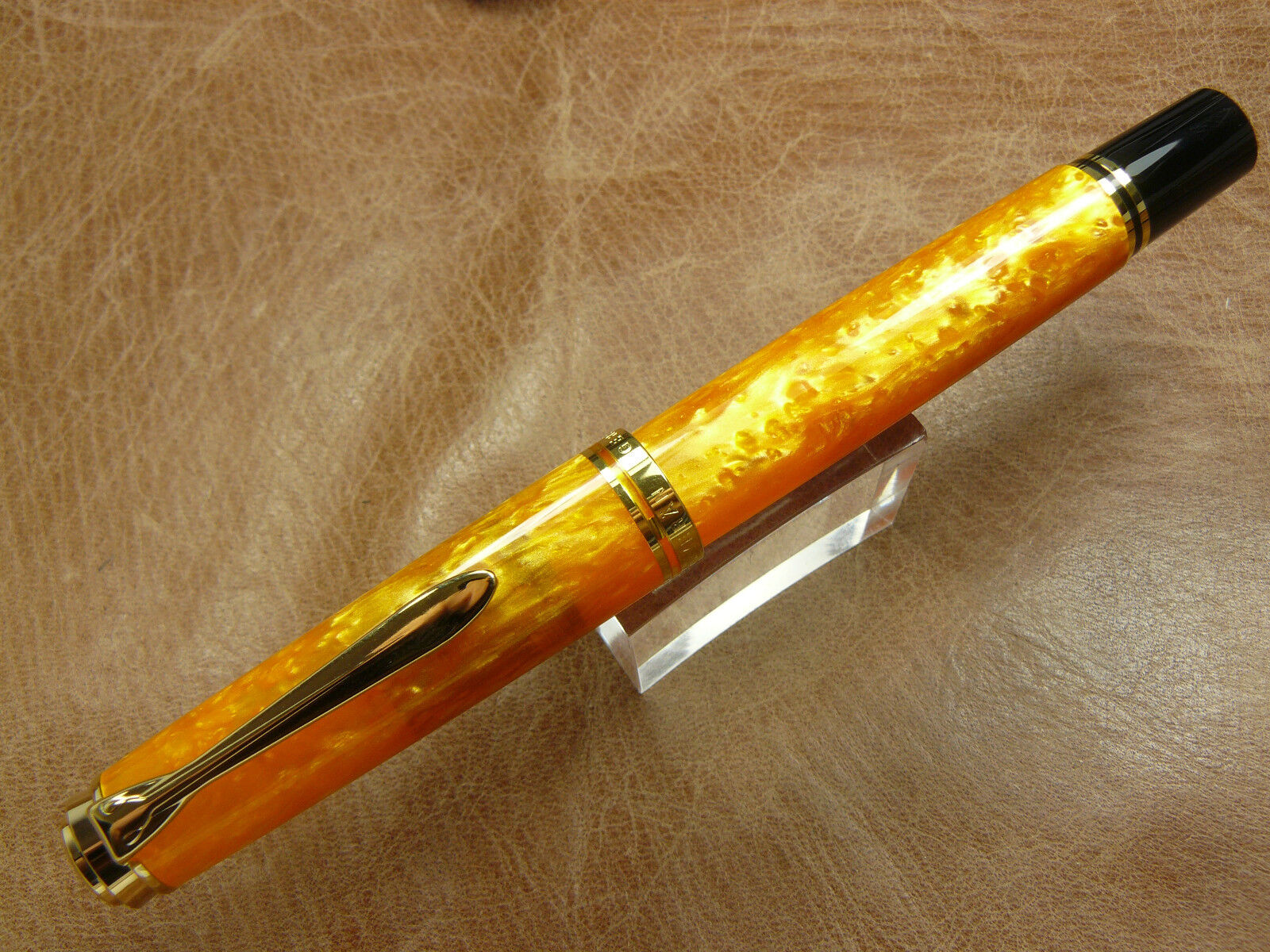 Pelikan M600 Vibrant Orange 2018 Special Edition Fountain Pen 14K Extra Fine Nib