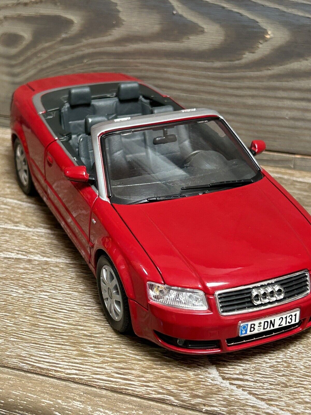 Audi A4 Red Cabriolet Convertible 1/18 Diecast No. 73148 Model Car Two Door