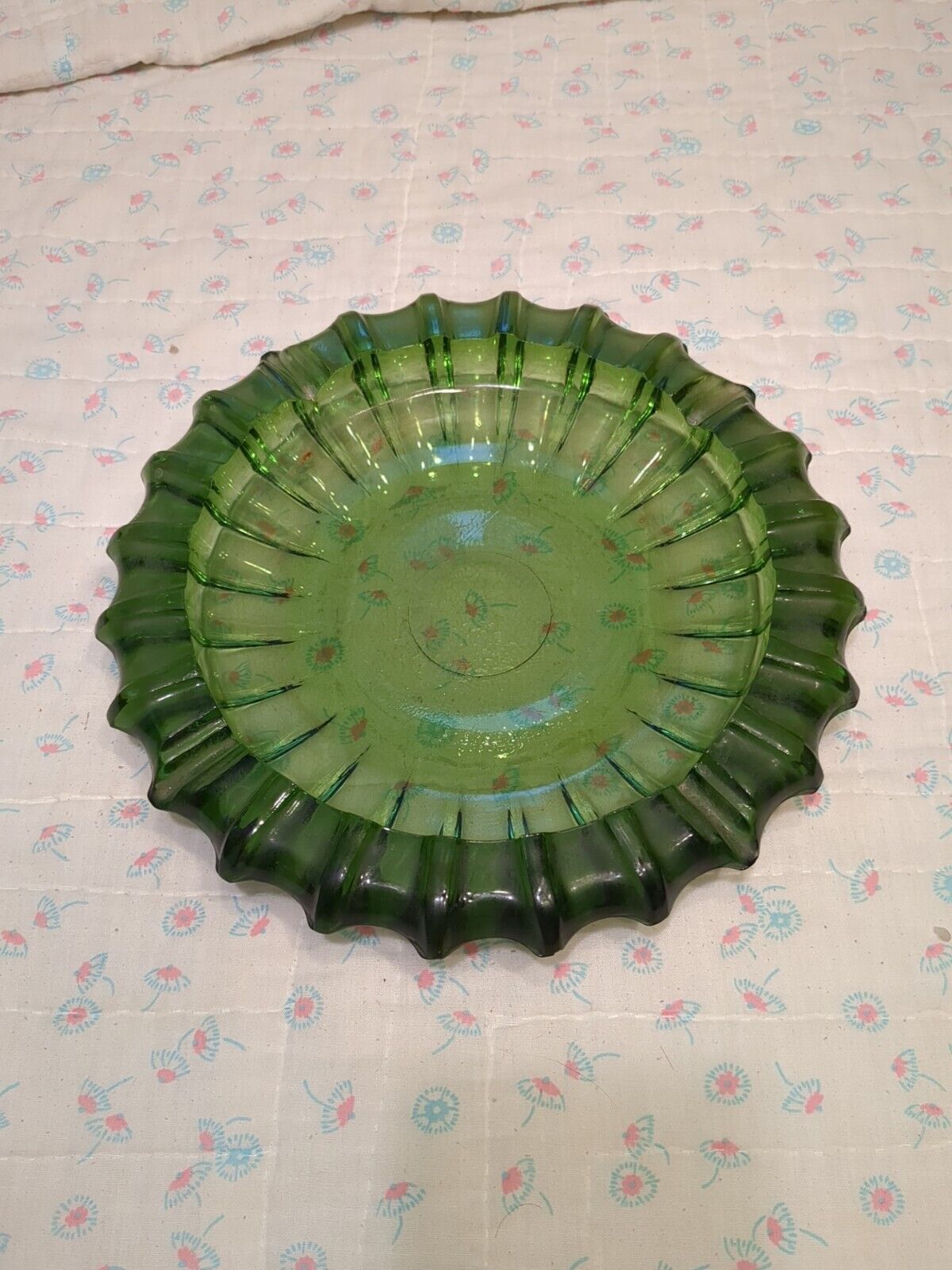 Vintage Fostoria Emerald Green Starburst Glass Ashtray Heavy MCM Round 10”