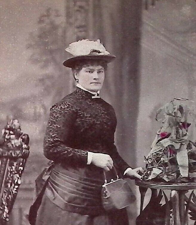 C.1890s Colored Panel Cabinet Card Boston Studio Beautiful Woman Purse Dress Hat