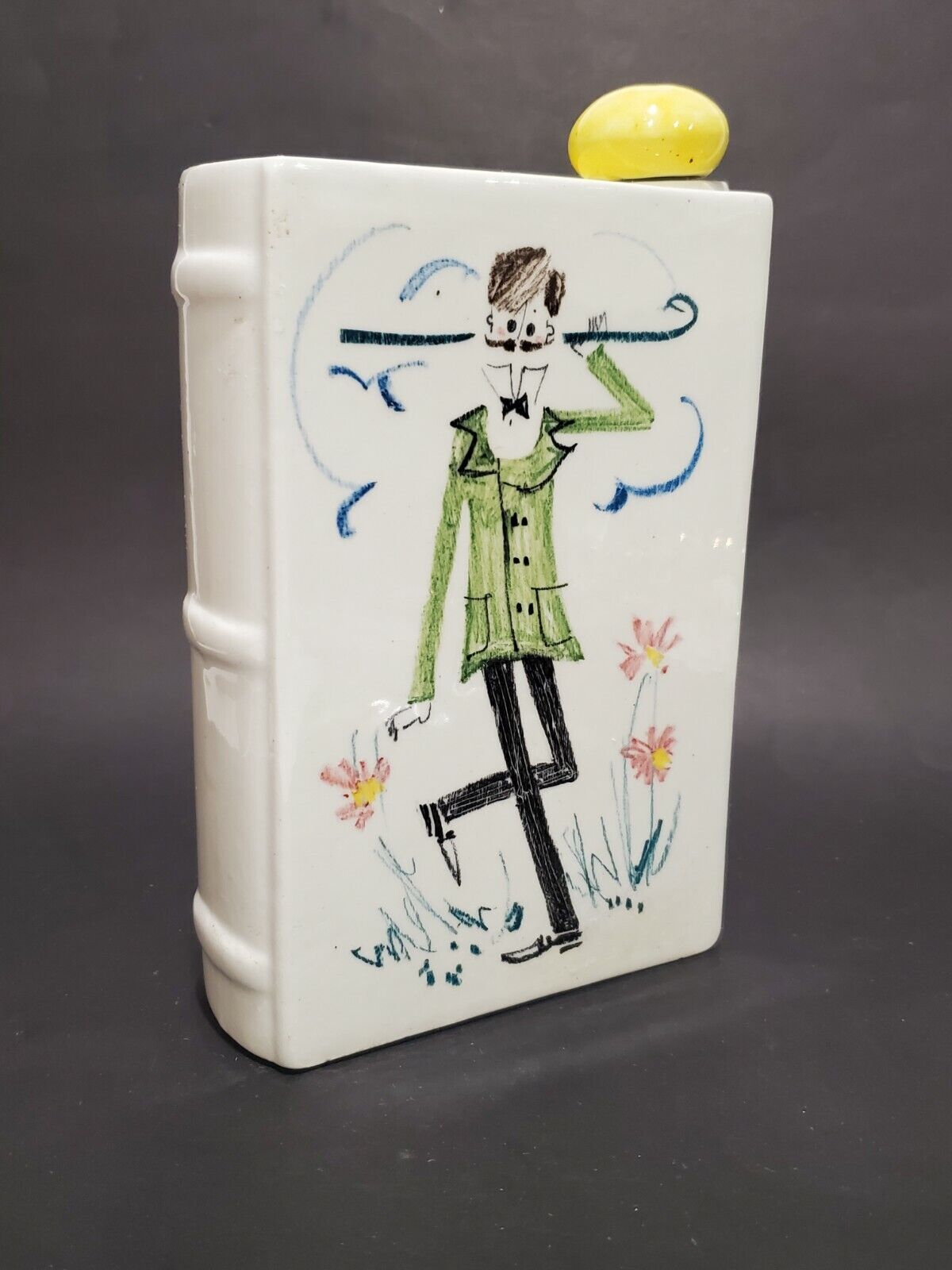 VTG Ceramic Bottle Book - Gentleman - Quadrifoglio (?)/Flower Painter (?)