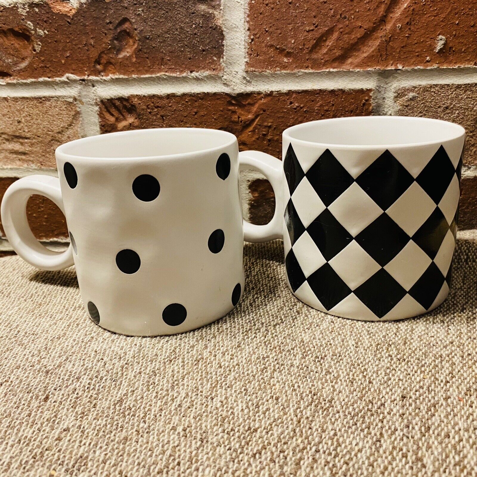 Set of 2 Homestead Living Black White Pottery Coffee Mugs Checkered Polka Dots