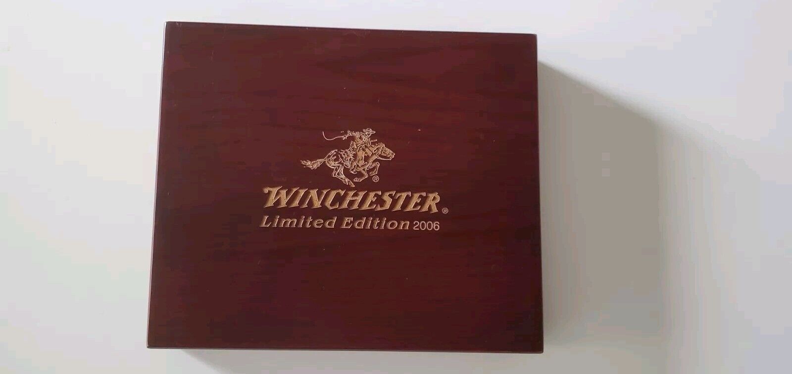 Winchester Limited Edition 2006 Wildlife, Bass 3-Piece Pocket knife Gift Set