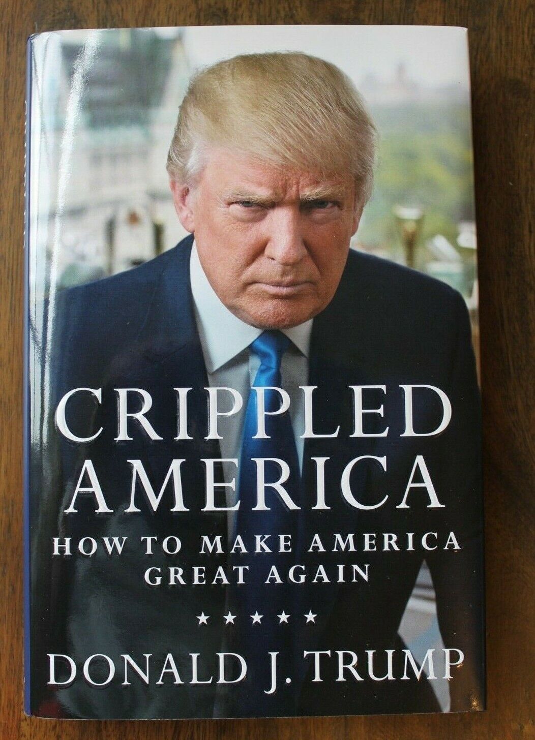DONALD J TRUMP SIGNED BOOK CRIPPLED AMERICA WITH COA 6633/10000