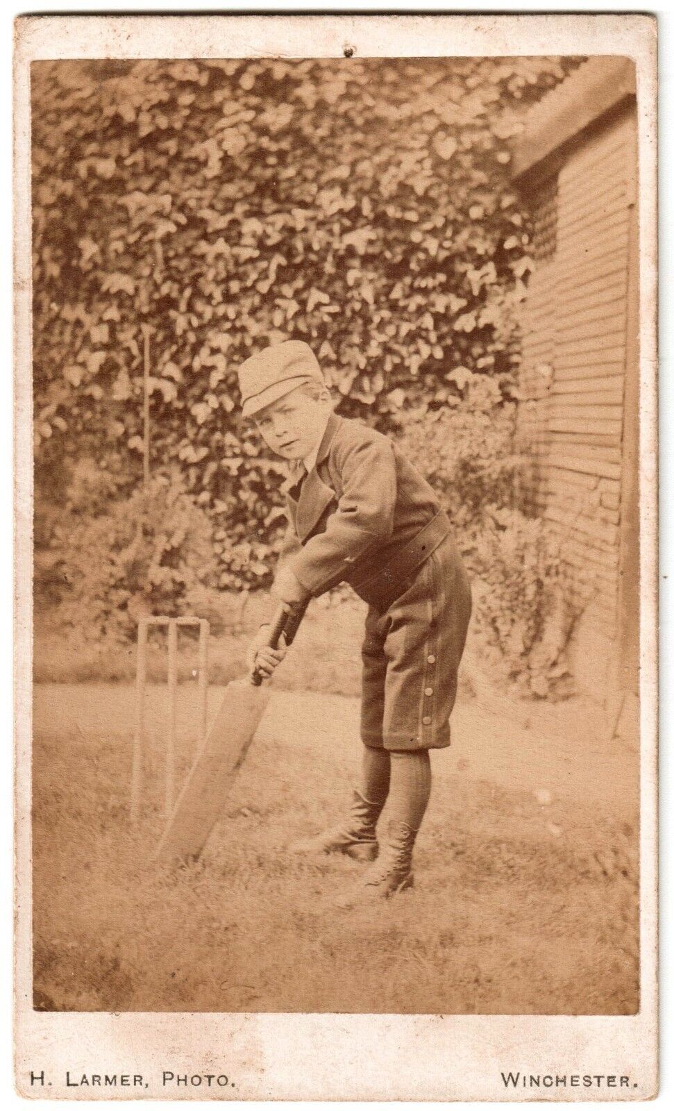 Rare Outdoor Photo H.Larmer Winchester England Boy Cricket Player.Sport.1865 CDV