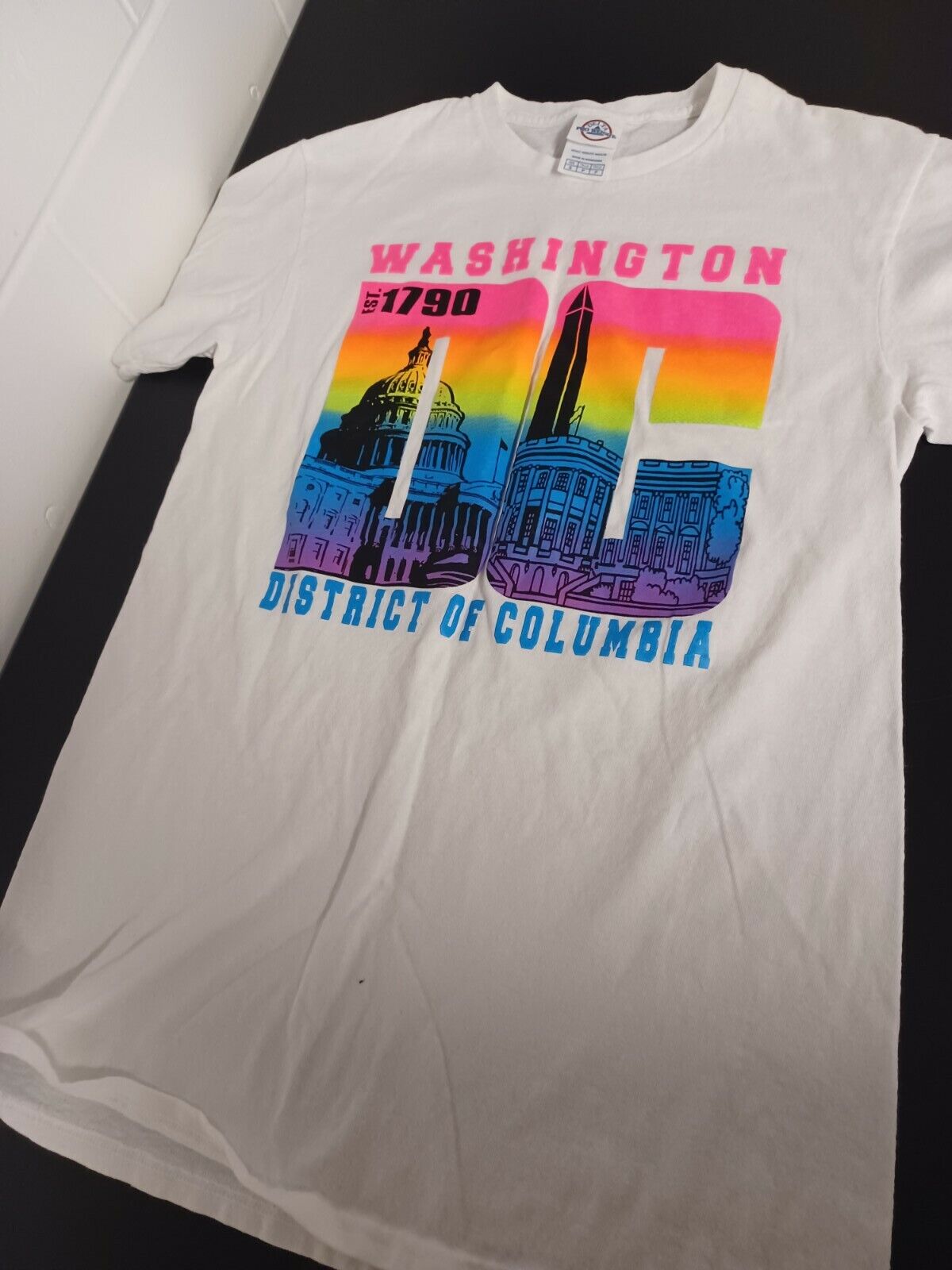Washington DC Shirt Adult Small Souvenir  White & Pink Columbus District Vintage
